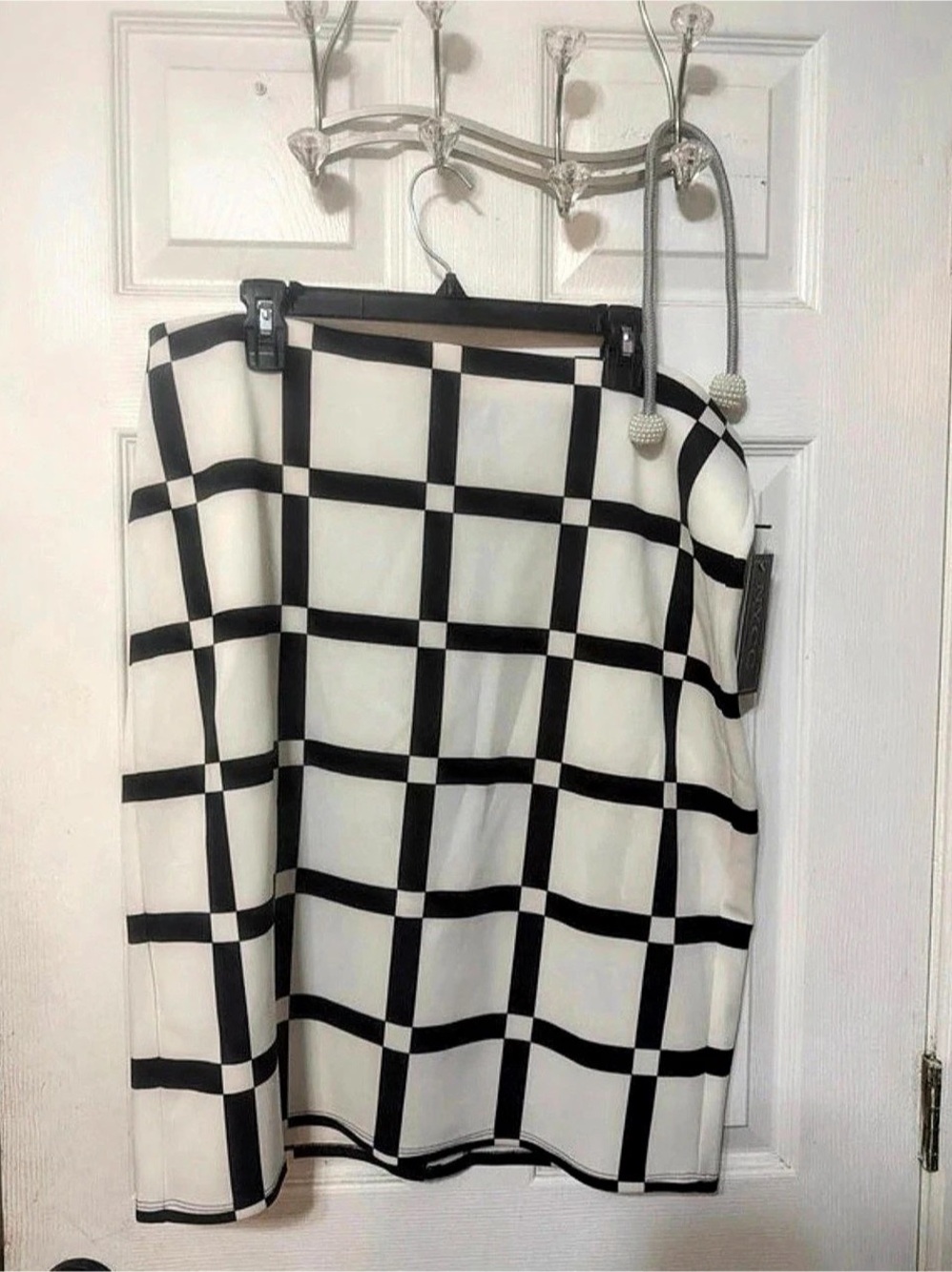 NYCC Checkered Midi Skirt in White & Black Like New